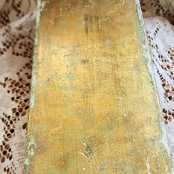 Vintage Florentine Wooden Distressed Tissue Box Wire Hinged - Picture 7 of 10